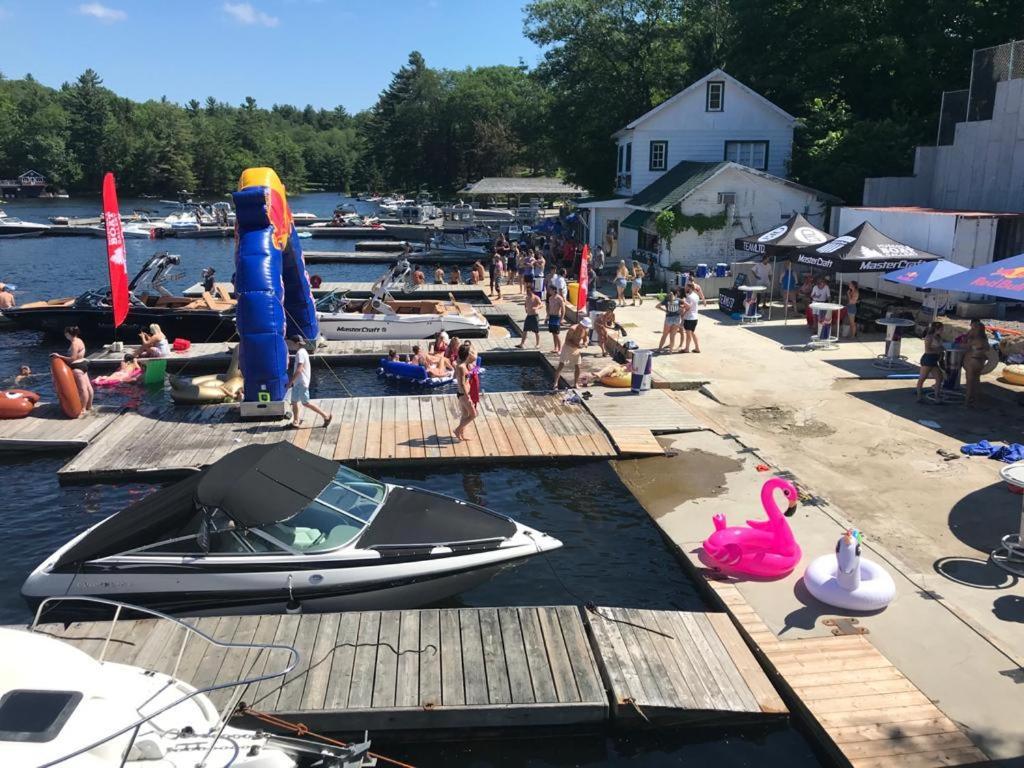 Muskoka Lakes Hotel And Resorts Port Carling Exterior foto